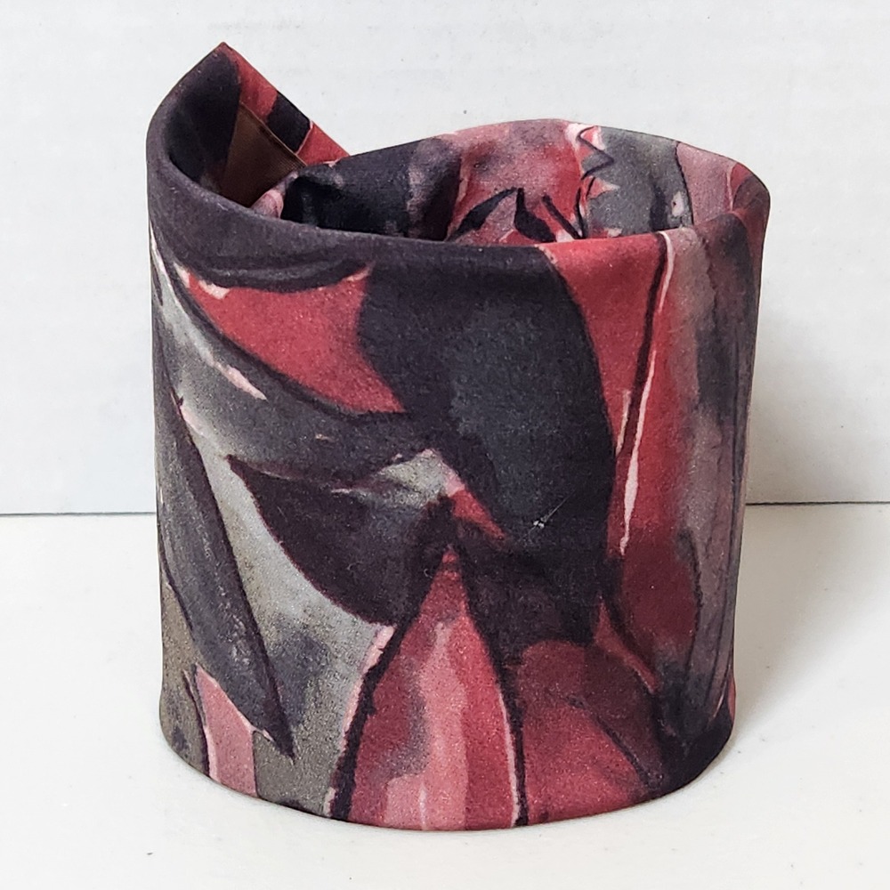 Oleg Cassani Neck Tie Red Black Abstract Polyester Microfiber 4"‎ Wide